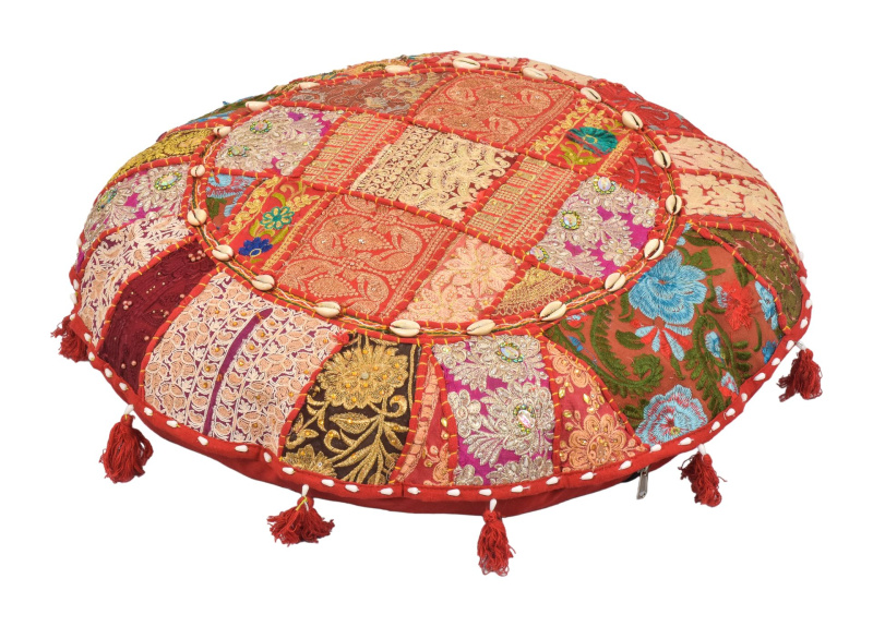 Sanu Babu Meditační polštář z Rádžasthánu, zdobený mušličkami, kulatý, 55x10cm (BF)