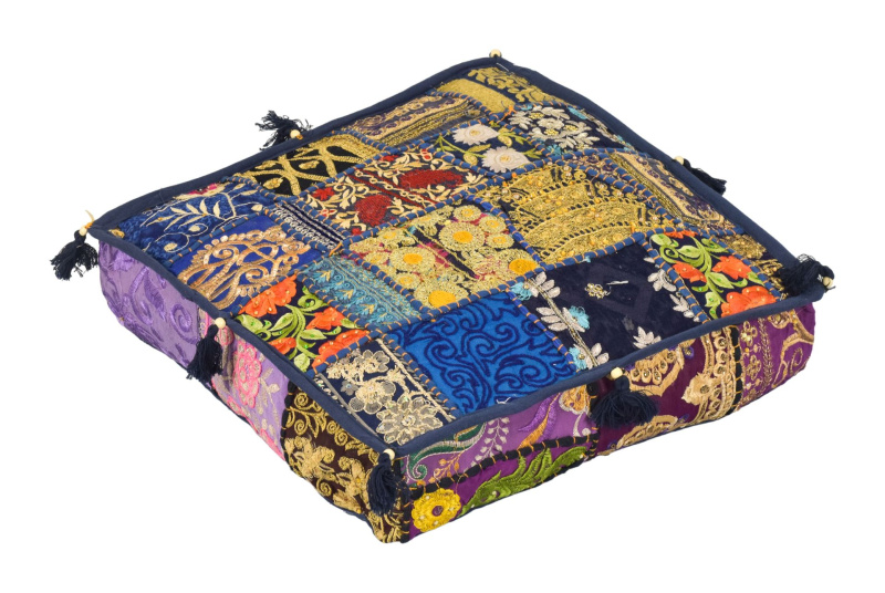 Sanu Babu Meditační polštář, ručně vyšívaný patchwork, čtverec, 43x43x12cm (BK)