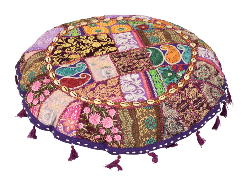 Sanu Babu Meditační polštář, ručně vyšívaný Kutch Design, s mušličkami, kulatý, 70x15cm (CG)