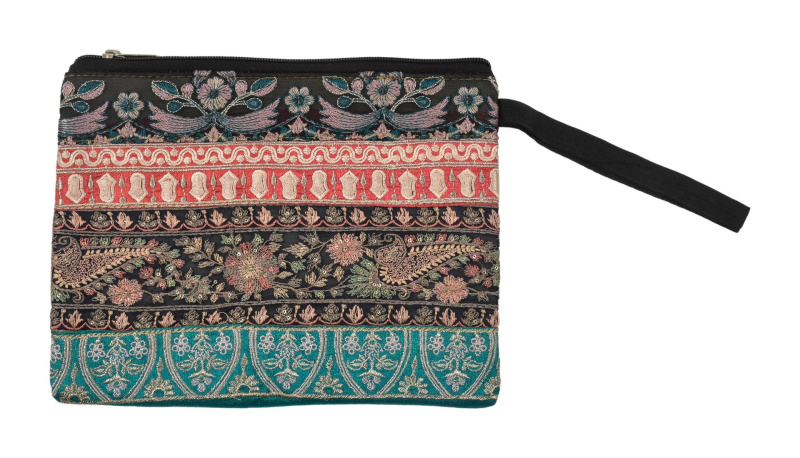 Sanu Babu Kosmetická taštička, patchwork, bohatě zdobená výšivkou, zip a poutko 25x19cm (2D)