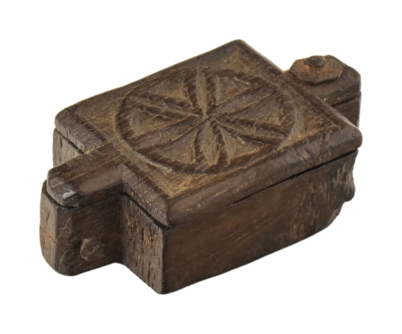 Sanu Babu Krabička na Tiku, stará původní krabička na práškové barvy, 11x6x4cm