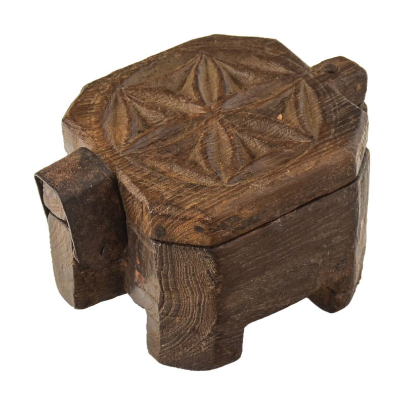 Sanu Babu Krabička na Tiku, stará původní krabička na práškové barvy, 14x10x9cm