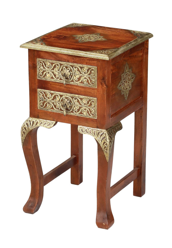 Sanu Babu Květinový stolek, zdobený mosazným kováním, 40x40x80cm