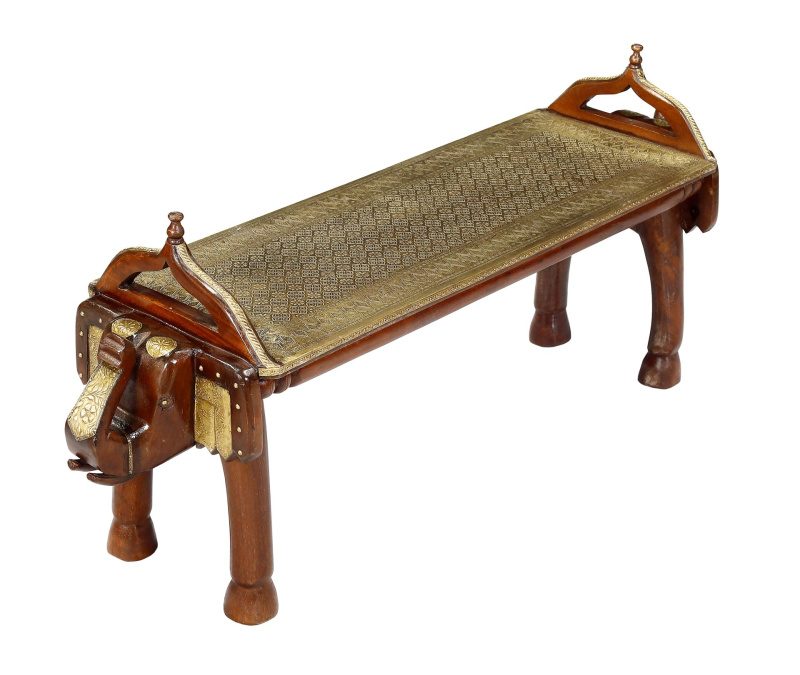 Sanu Babu Stoleček se sloní hlavou, zdobený mosazným kováním, 122x30x50cm