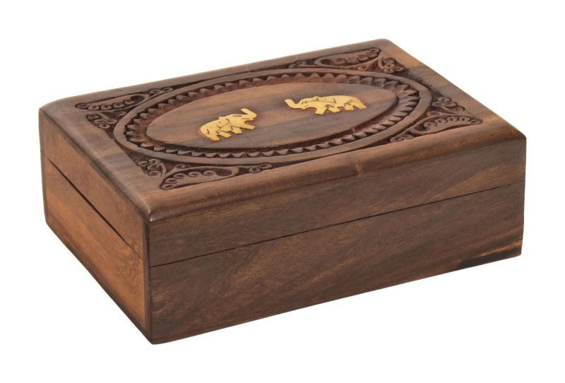 Sanu Babu Šperkovnice ze dřeva, ručně vyřezávaná, mosazná intarzie, 18x13x7cm (0K)