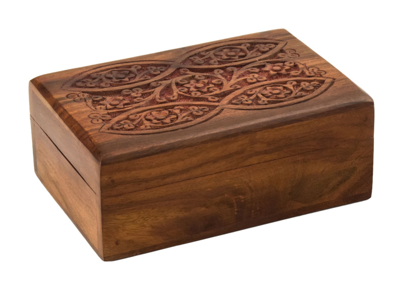Sanu Babu Šperkovnice ze dřeva, ručně vyřezávaná, 15x11x6cm