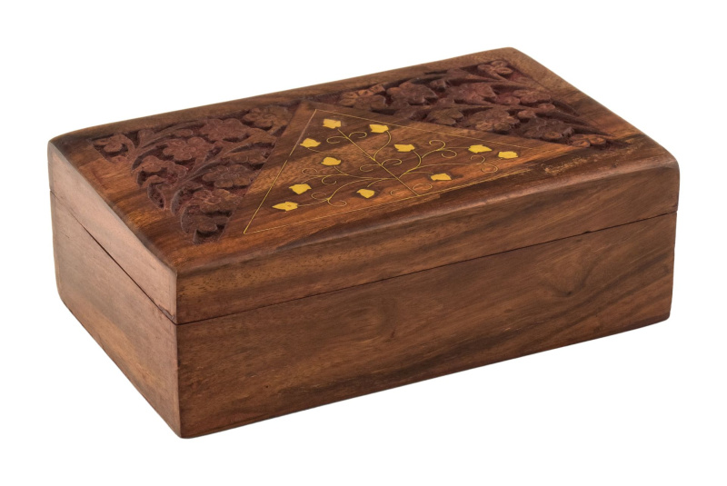 Sanu Babu Šperkovnice ze dřeva, ručně vyřezávaná, mosazná intarzie, 21x13x7cm (1G)