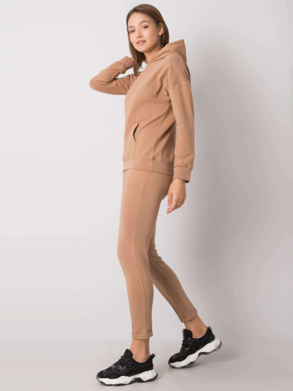 Souprava RV KMPL 6707.85 velbloudů S