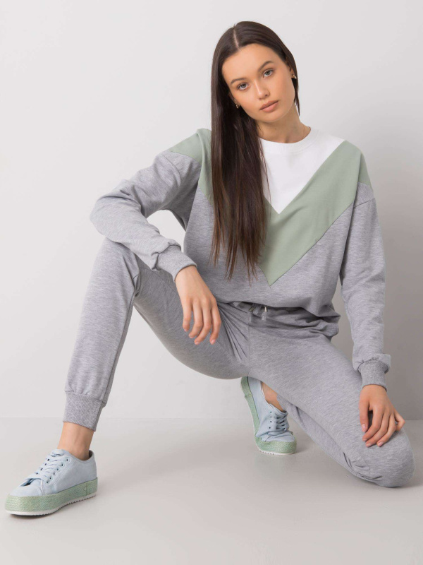 Souprava RV KMPL 6715.33P šedá M