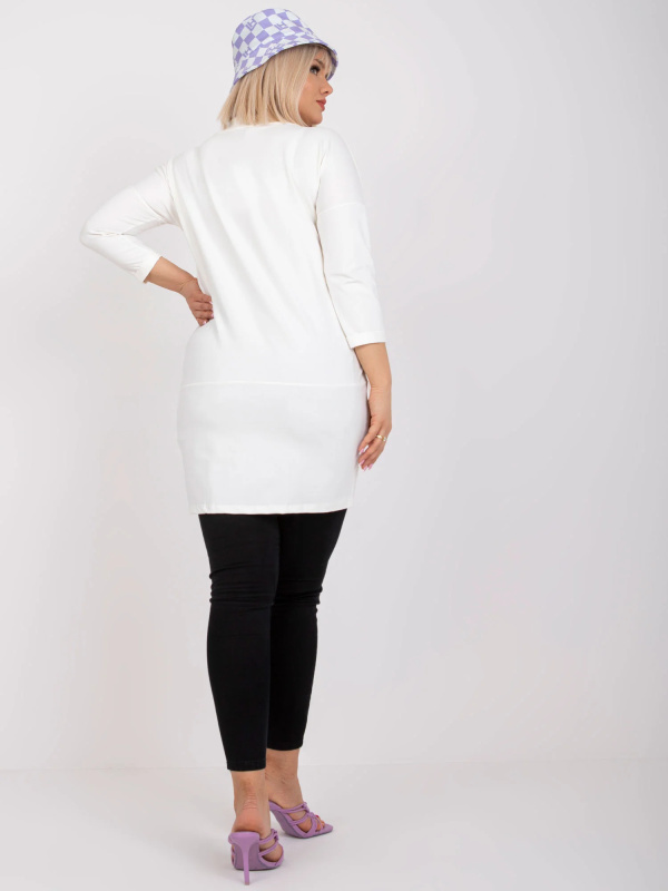 Tunika Plus size RV-TU-7630.90 RELEVANCE Barva: Tělová, Velikost: UNI