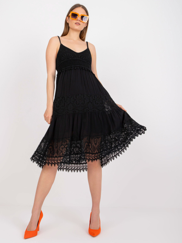 Och Bella Šaty -TW-SK-BI-82345.19P Barva: Černá, Velikost: M