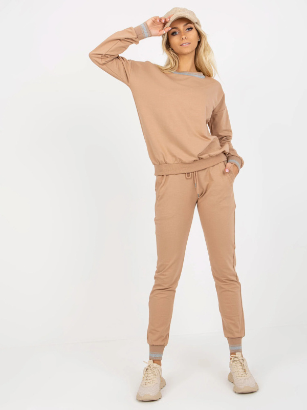 Souprava RV KMPL 8365.24P velbloud S/M