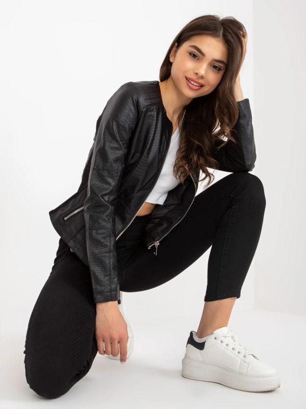 NM KR DA 0526 bunda.55 černá L