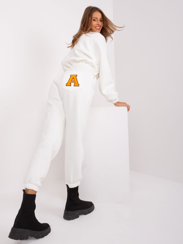 Sada EM KMPL 804.00P ecru jedna velikost