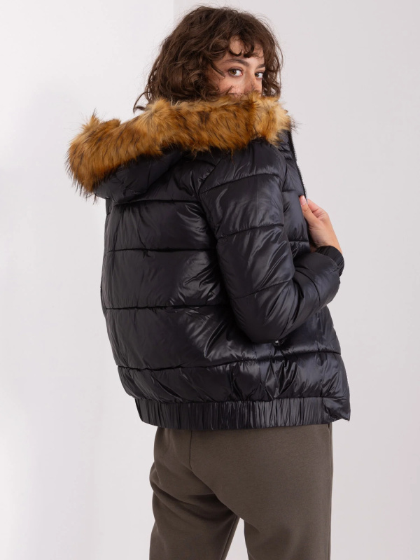 Trendy. ING Bunda -NM-KR-TR8177.99P Barva: Černá, Velikost: L