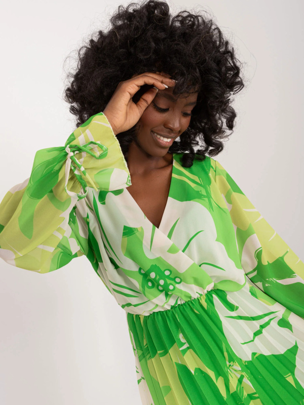 DHJ SK 17116 šaty.27 světle zelená jedna velikost