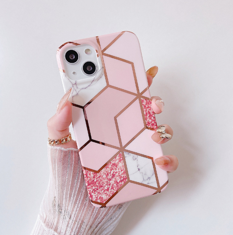 iPouzdro.cz Ochranný kryt na iPhone 15 Pro - Geometric Pink