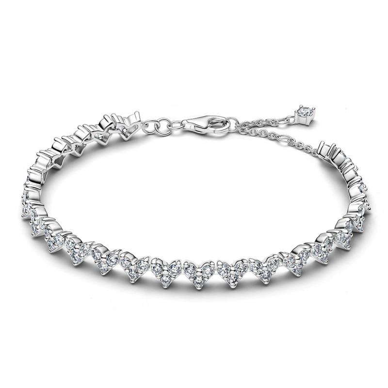Pandora Stříbrný náramek se srdíčky Timeless 594390C01 18 cm