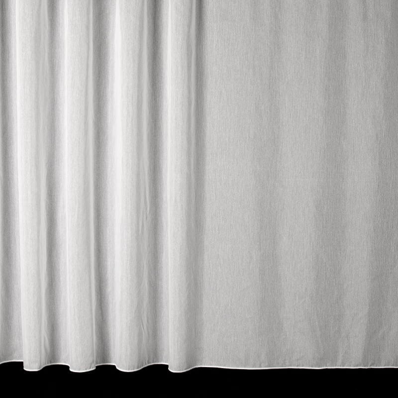 Českomoravská textilní voálová záclona PEGGIE 11 hustě tkaná bez vzoru, s olůvkem, bílá, výška 220cm ( v metráži)