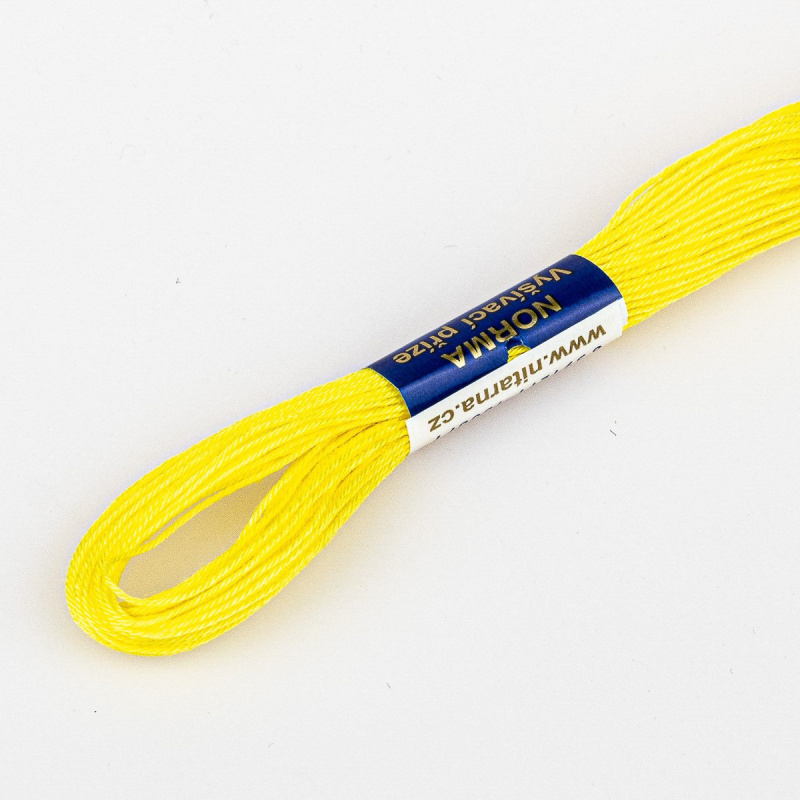 Niťárna Vyšívací příze NORMA / BAVLNKA 1642 citronová žlutá, jednobarevná, 1,5g/15m