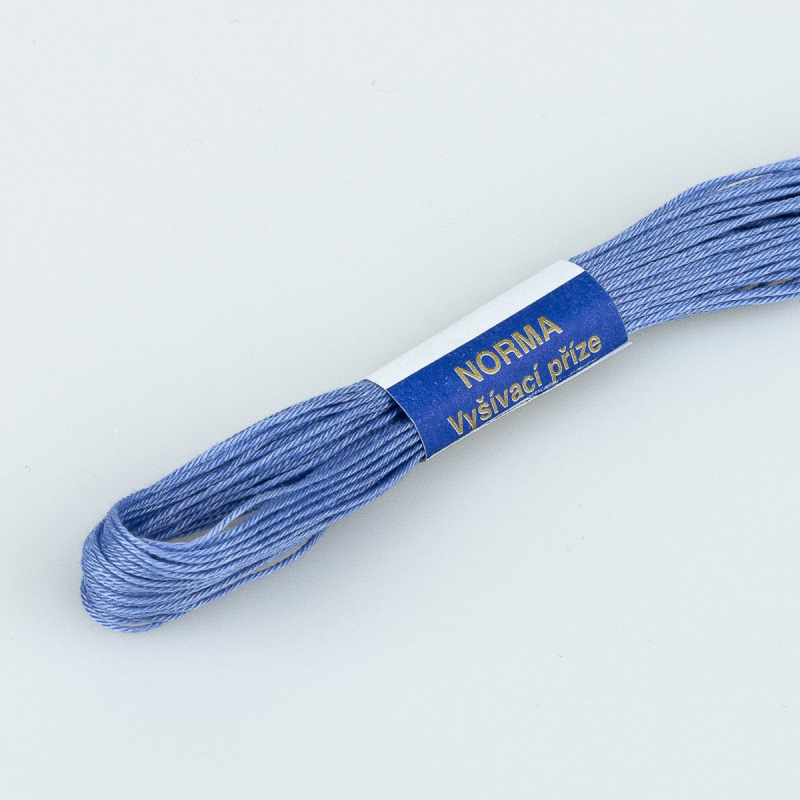 Niťárna Vyšívací příze NORMA / BAVLNKA 4552 modro-fialová, jednobarevná, 1,5g/15m