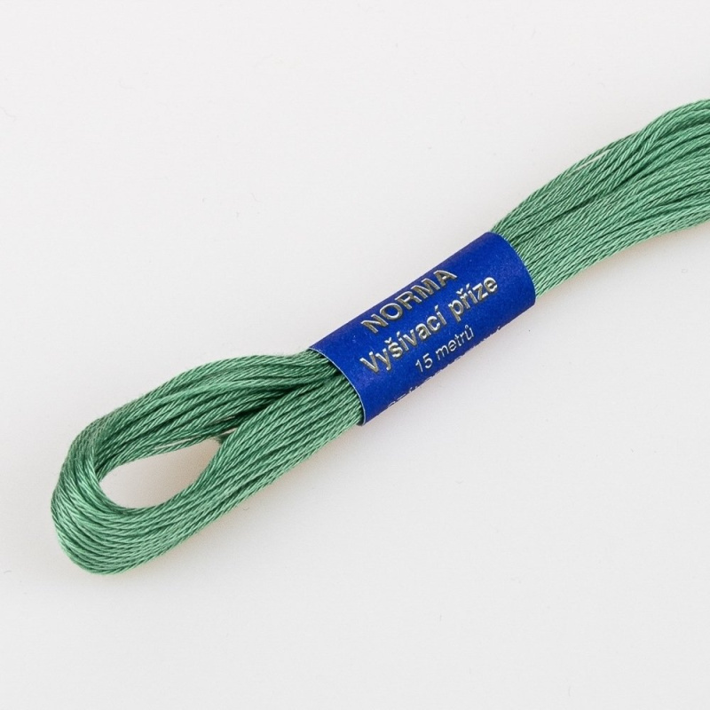 Niťárna Vyšívací příze NORMA / BAVLNKA 6842 měsíční zelená, jednobarevná, 1,5g/15m