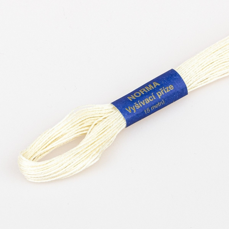 Niťárna Vyšívací příze NORMA / BAVLNKA 7112 tělová krémová, jednobarevná, 1,5g/15m