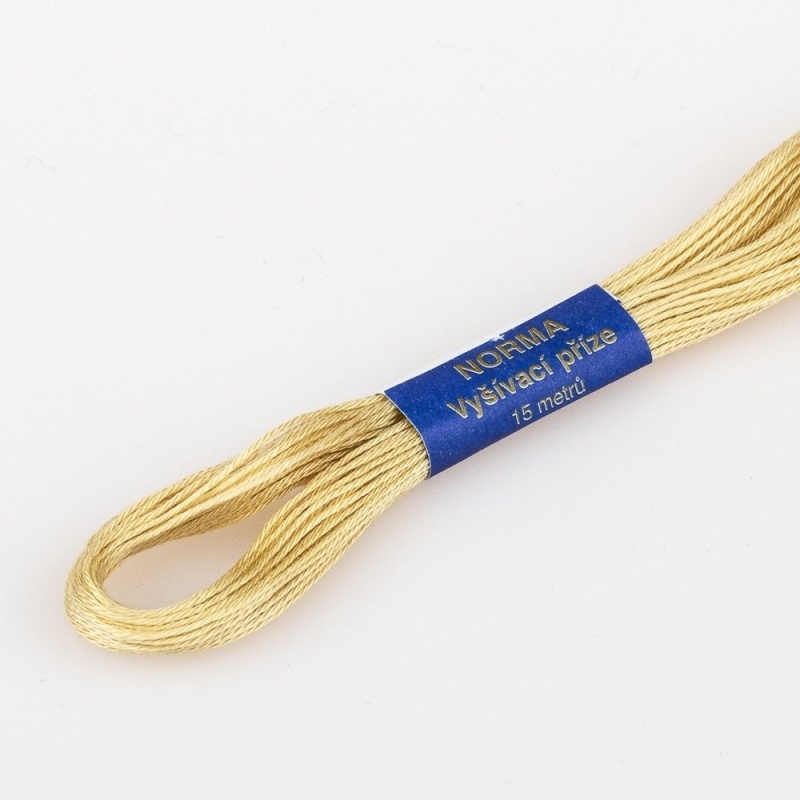 Niťárna Vyšívací příze NORMA / BAVLNKA 7132 písková hnědá, jednobarevná, 1,5g/15m