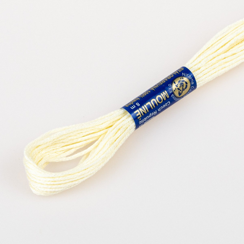 Niťárna Vyšívací příze MOULINE / MULINKA 7102 světle krémová, jednobarevná, 2g/8m