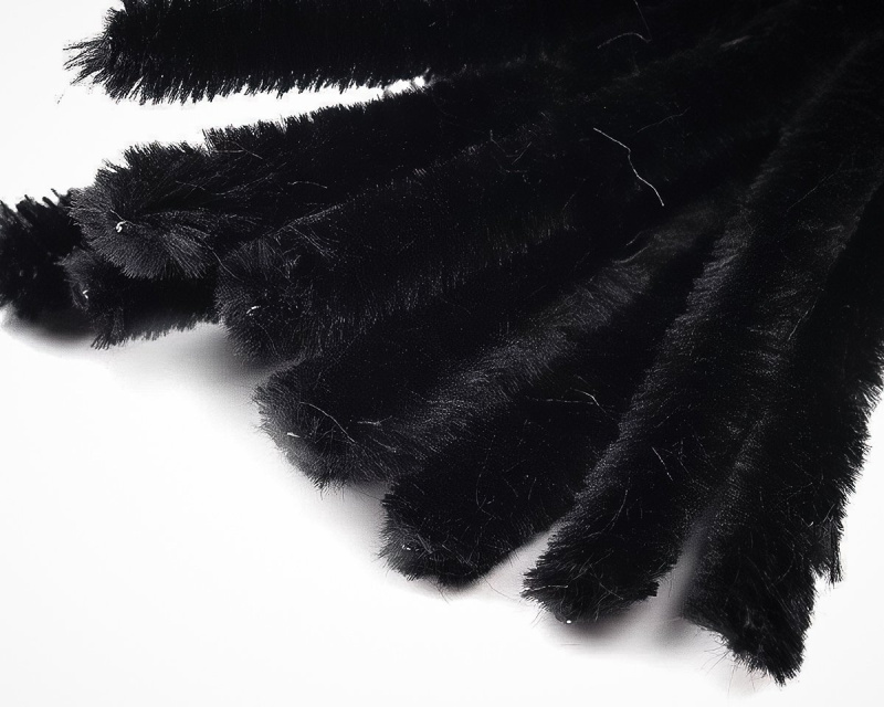 Chlupatý modelovací drát 240512/05, jednobarevná černá, průměr 15mm, délka 30cm, (1 balení, 10 kusů)