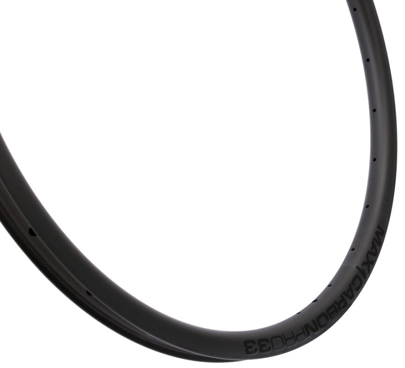MAX1 PREMIUM ráfek MAX1 Carbon XC Evo 33 29" 32 děr Barva: karbon
