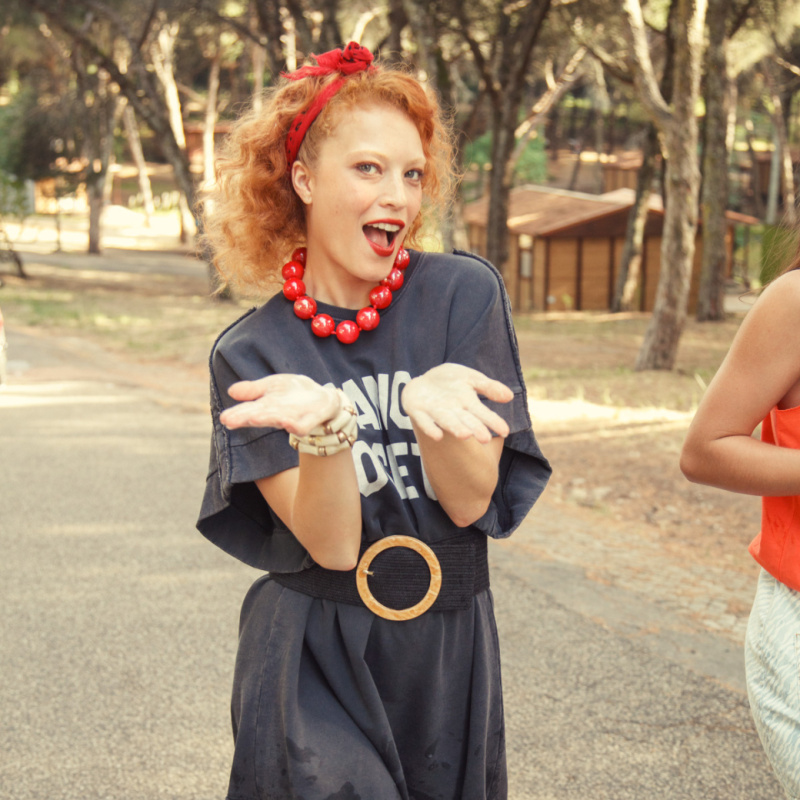 SISTERS DEPARTMENT Dámské tričkové šaty washed black - Dance society Velikost: M