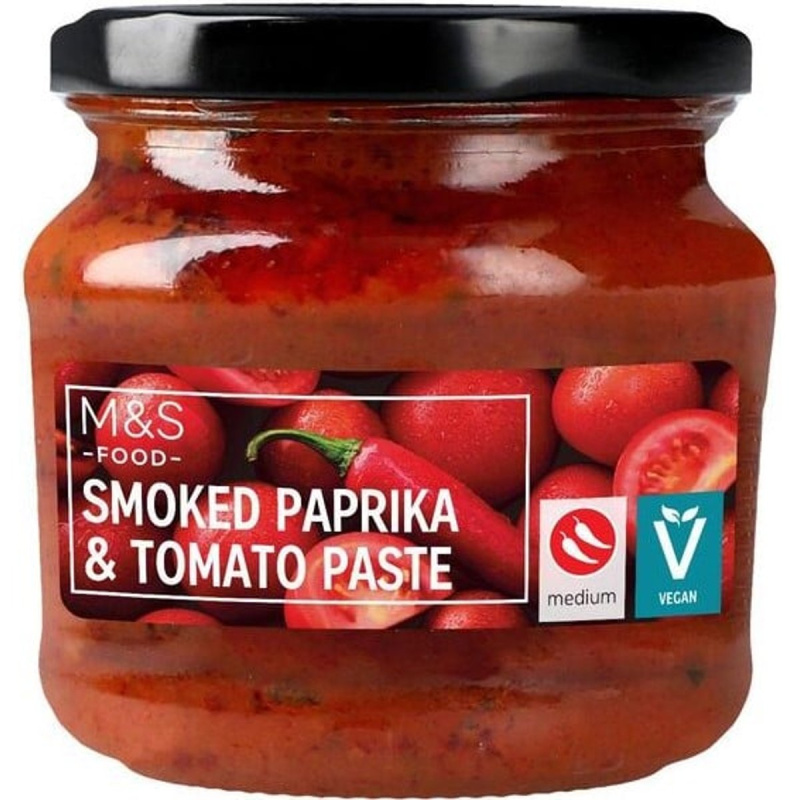 Marks & Spencer Pikantní rajčatová pasta s olivovým olejem, uzenou paprikou a chilli