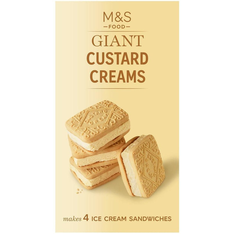 Marks & Spencer 8 sušenek slepovaných krémem s příchutí vanilkového vaječného krému