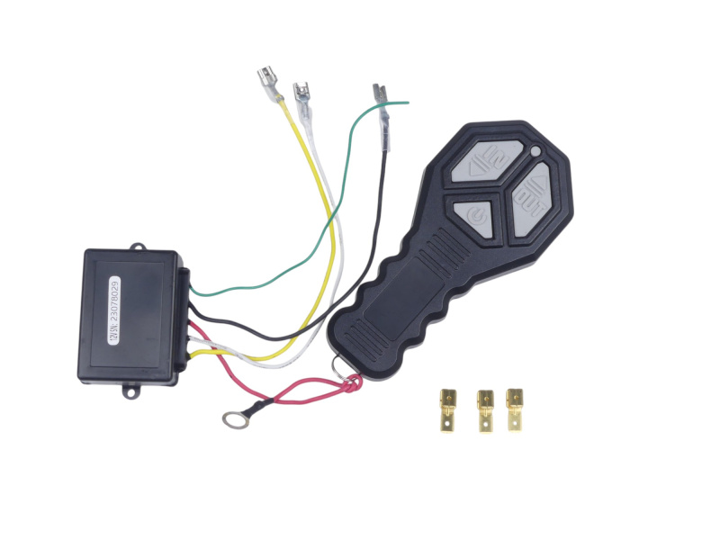 Golemtech Dálkové ovládání k navijáku 12 V