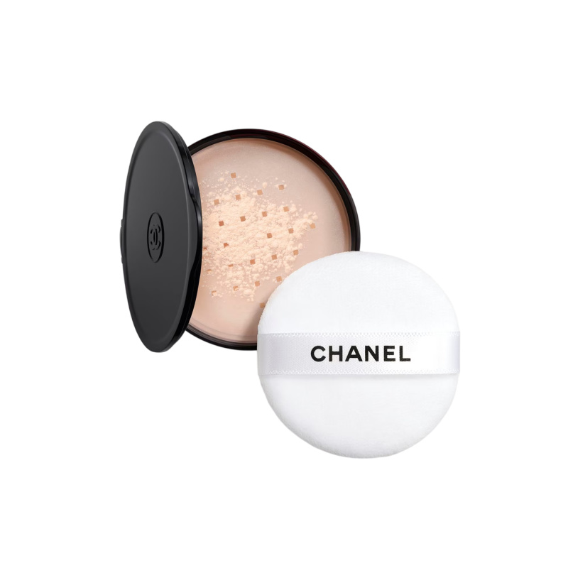 CHANEL POUDRE UNIVERSELLE LIBRE - REFILL ON-THE-GO FORMAT SYPKÝ PUDR S PŘIROZENÝM FINIŠEM. CESTOVNÍ FORMÁT - 20 MEDIUM LIGHT - NÁPLŇ 6 g