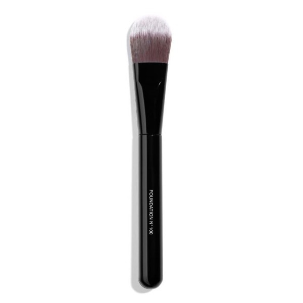 Chanel Les Pinceaux Foundation Brush N°100 štětec na tekutý make-up 1 ks