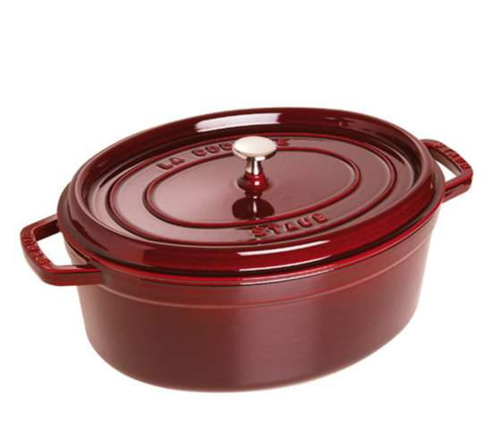 Staub Oválný litinový hrnec s poklicí Cocotte, grenadina, 31 cm / 5,5 l 1103187