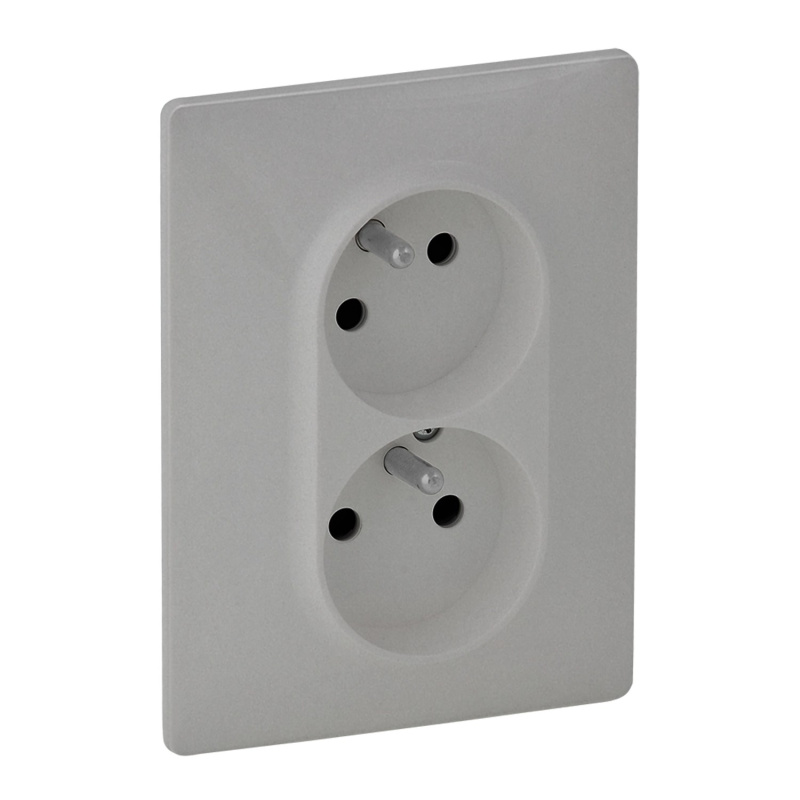 Legrand Dvojzásuvka Valena Life 2x2P + T, 16 A - 250 V, hliníková