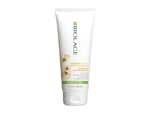 Biolage Essentials SmoothProof uhlazující kondicionér pro nepoddajné a krepatějící se vlasy 200 ml