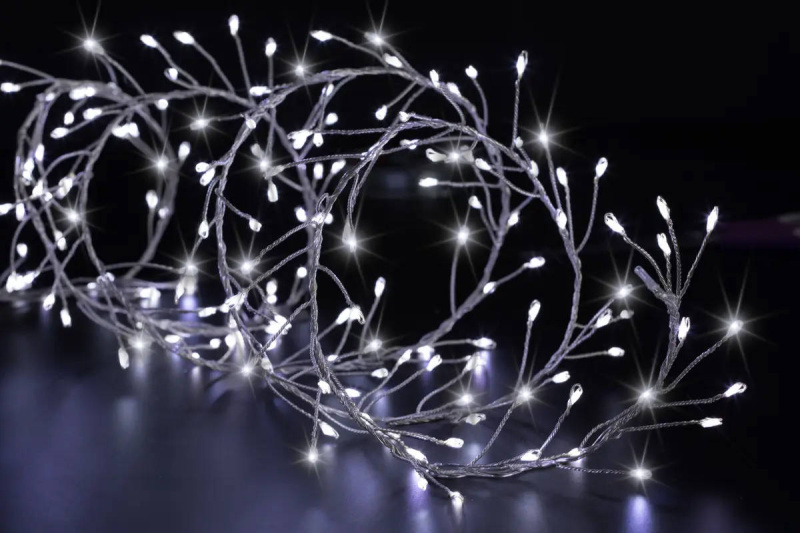 Fééric Lights and Christmas Světelná vnější girlanda, 800 LED, studená bílá barva světla bílá