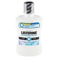 Listerine Advanced White Mild Taste ústní voda s bělicím účinkem 1000 ml
