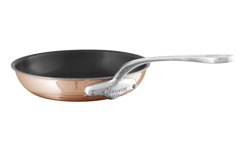 Mauviel Měděná nepřilnavá pánev na indukci M´6S, Ø 20 cm  54220