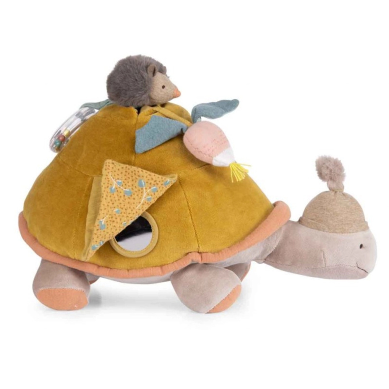 Velká aktivní želva Moulin Roty