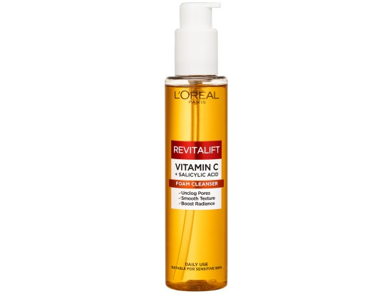 L’Oréal Paris Revitalift Clinical čisticí pěna na obličej s vitamínem C 150 ml