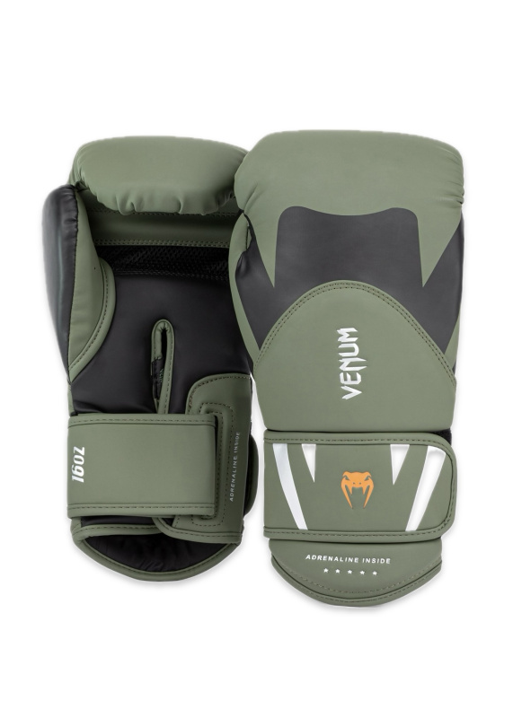 Venum Challenger 4.0 Boxing Gloves - Khaki/Black Velikost: 16oz