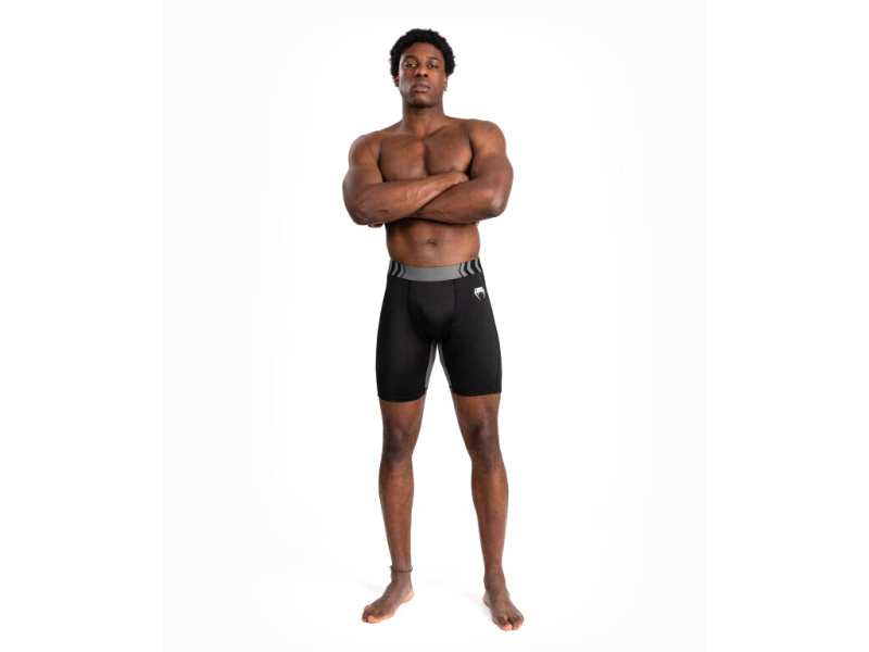 Venum Tempest Men's MMA Shorts - Black/Grey Velikost: M