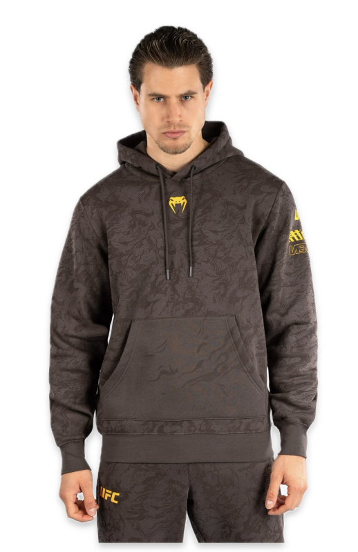 UFC Fusion by Venum Fight Week Men’s Pullover Hoodie - Earthen Brown Velikost: M