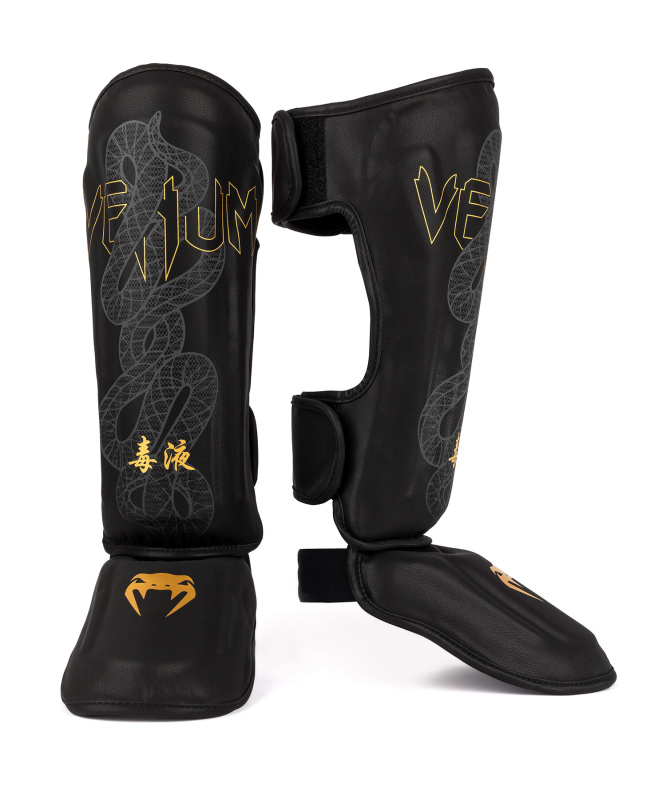 Venum Serpenti Shin Guards - Black/Silver/Gold Velikost: XL