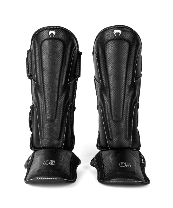 Venum Impact Evo Scales Shinguards - Black Velikost: XL
